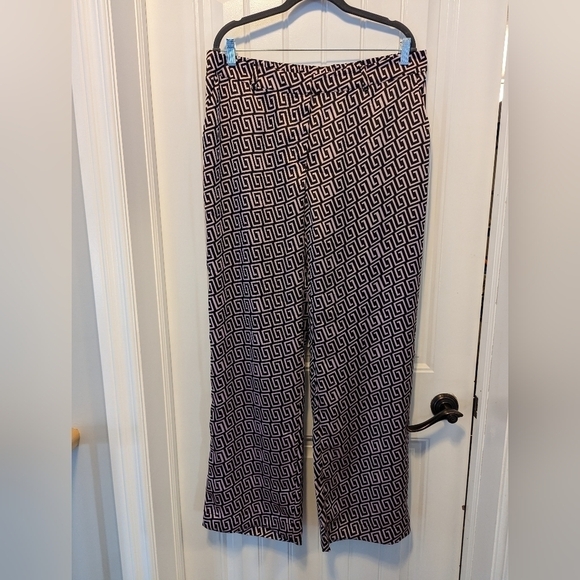 Pink wide leg pants by Costes  Europe Women's XXL pink with black geo prints - Picture 11 of 13